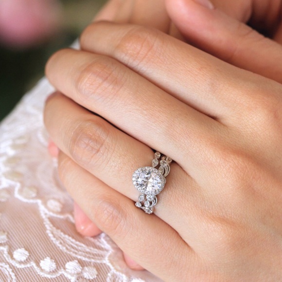 14k white gold oval engagement ring band set - Picture 5 of 6